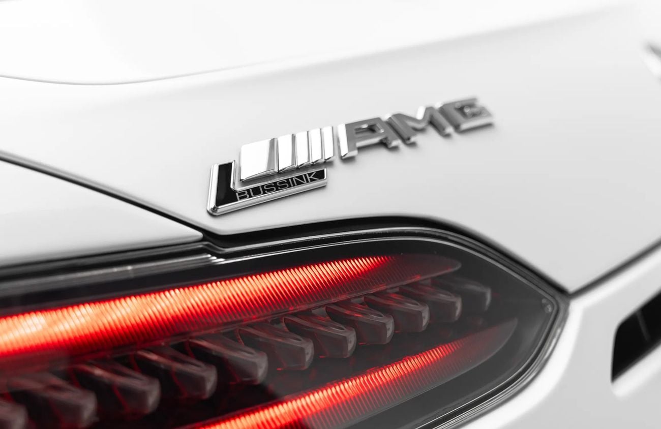 مرسيدس بنز AMG GT 4.0L V8 Bi-Turbo Engine