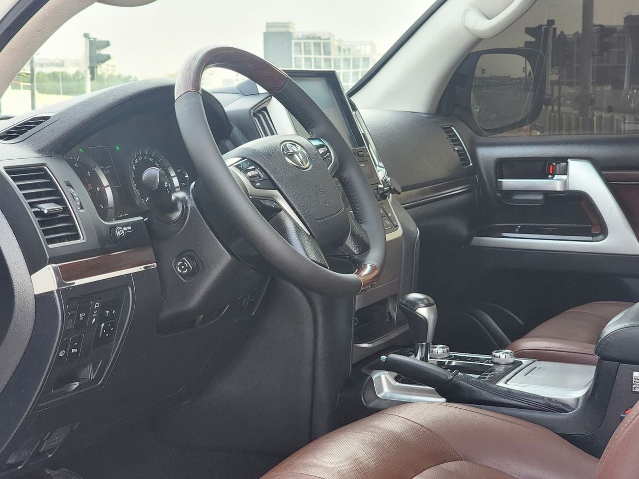 Toyota Land Cruiser VX.R V8