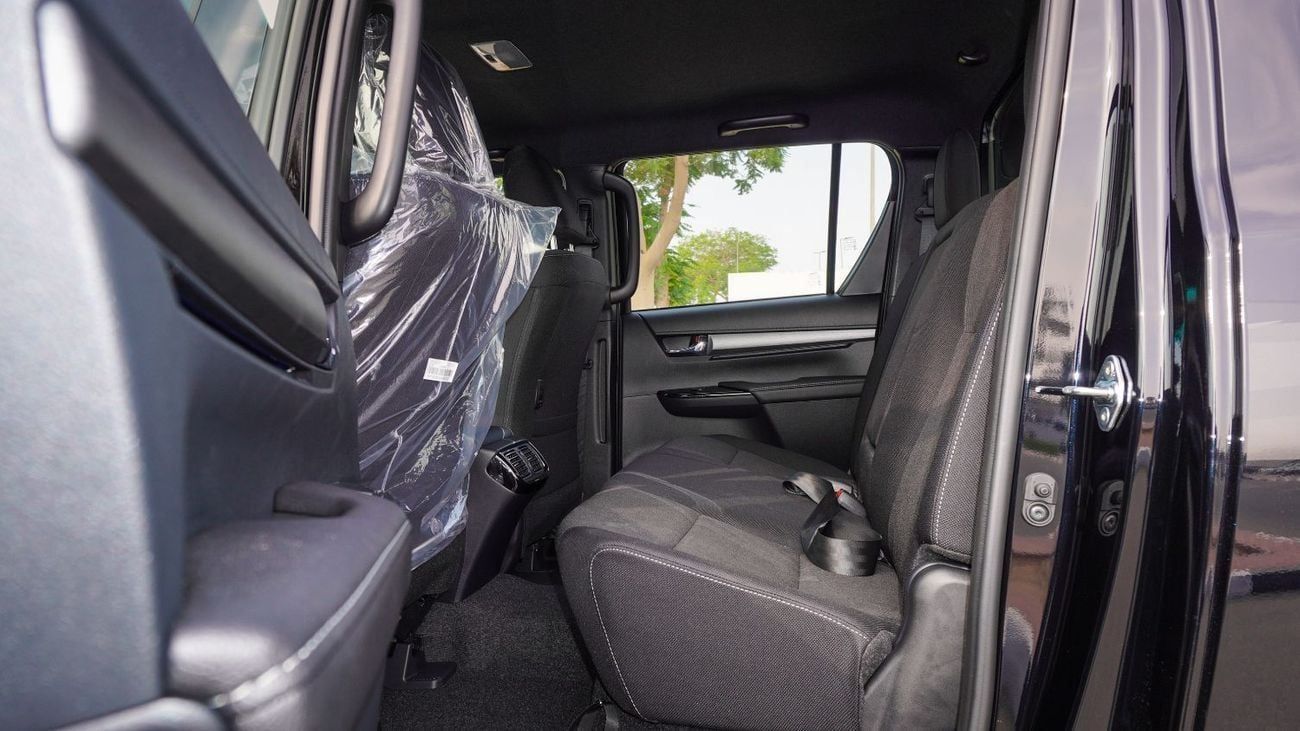 تويوتا هيلوكس ADVENTURE ECTAGR006 – 2026 Toyota Hilux Double Cab - 4.0L Petrol Auto – Black