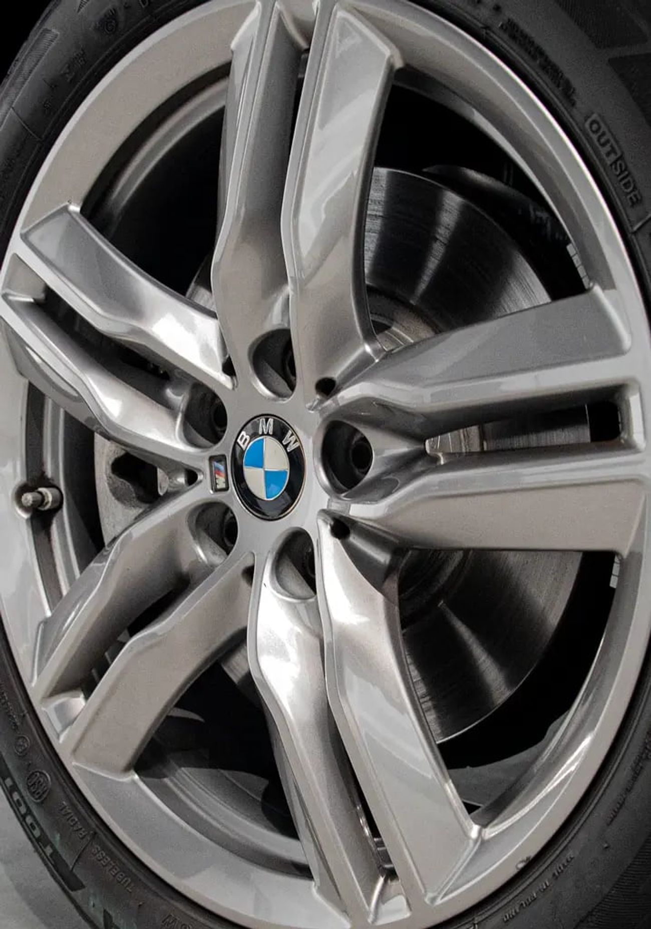 بي أم دبليو X1 sDrive20i M Sport