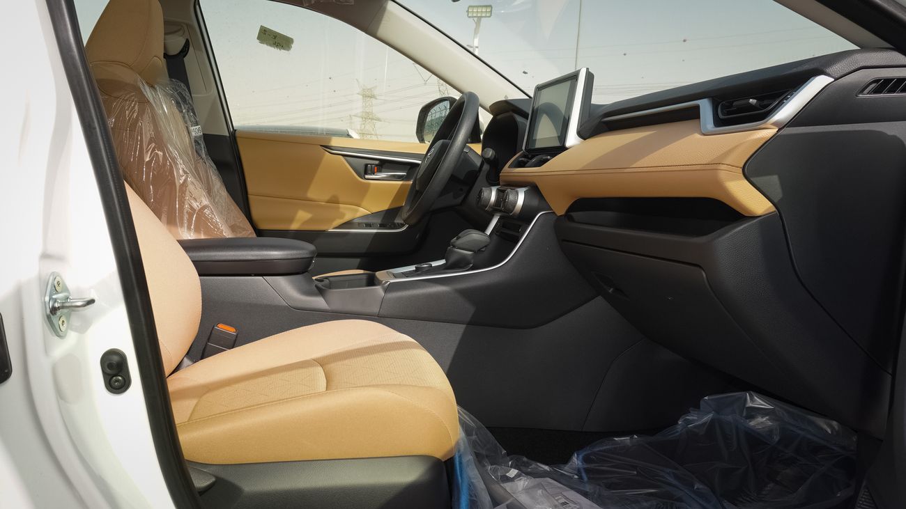 تويوتا راف ٤ AWD  HYBRID