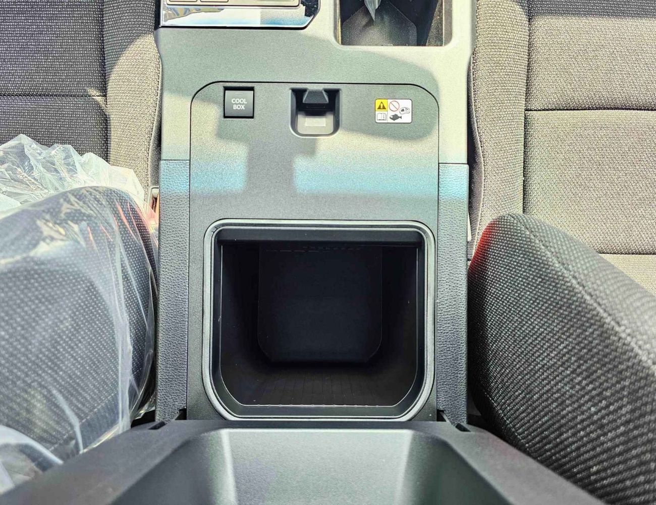 Toyota Prado ALL ROUNDER TURBO BASIC / 2.4L PETROL V4 / DVD+CAMERA / COOL BOX (CODE#PPAR)