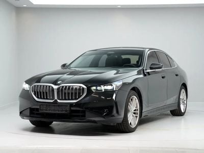 بي أم دبليو 520i BUSINESS