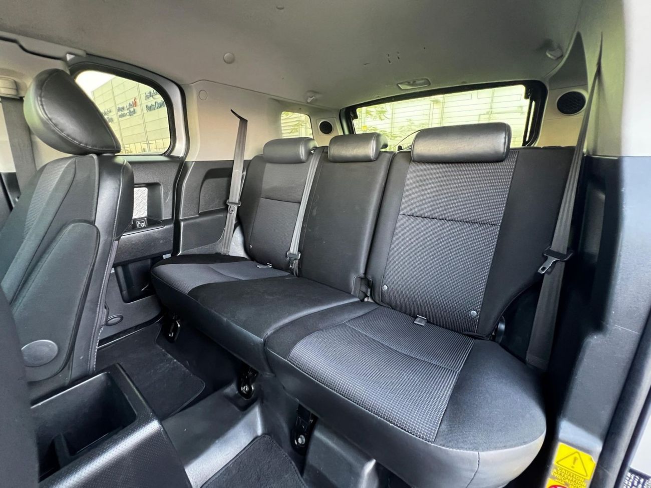 تويوتا إف جي كروزر TOYOTA FJ 2008 GCC GOOD CONDITION INSIDE OUT SIDE