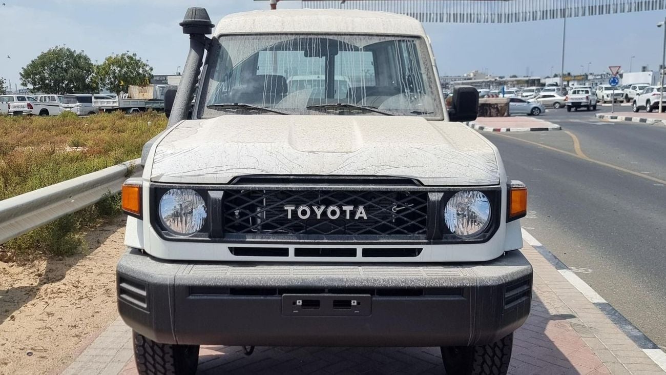 تويوتا لاند كروزر 70 GDJ78 2.8L Diesel AT 2025YM