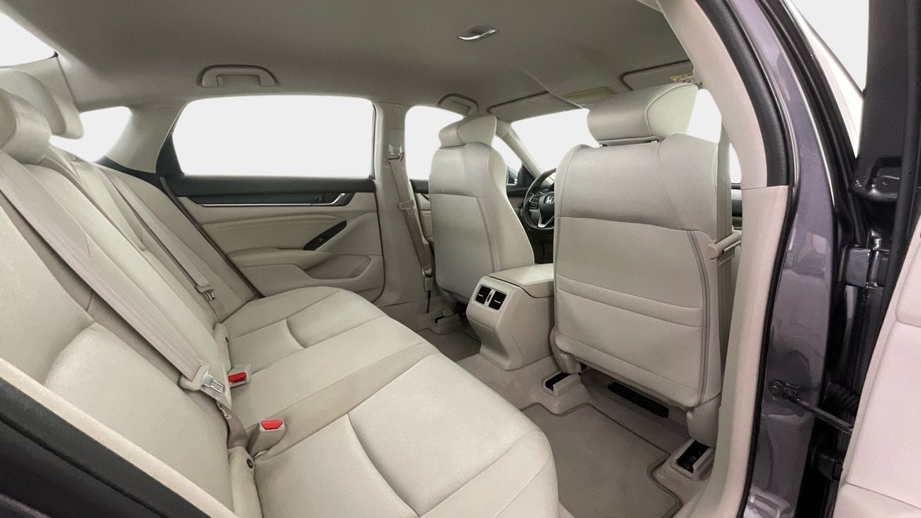 Honda Accord LX | upto AED 20,000 Ramadan Discount | Guaranteed Warranty | 0 Down Payment