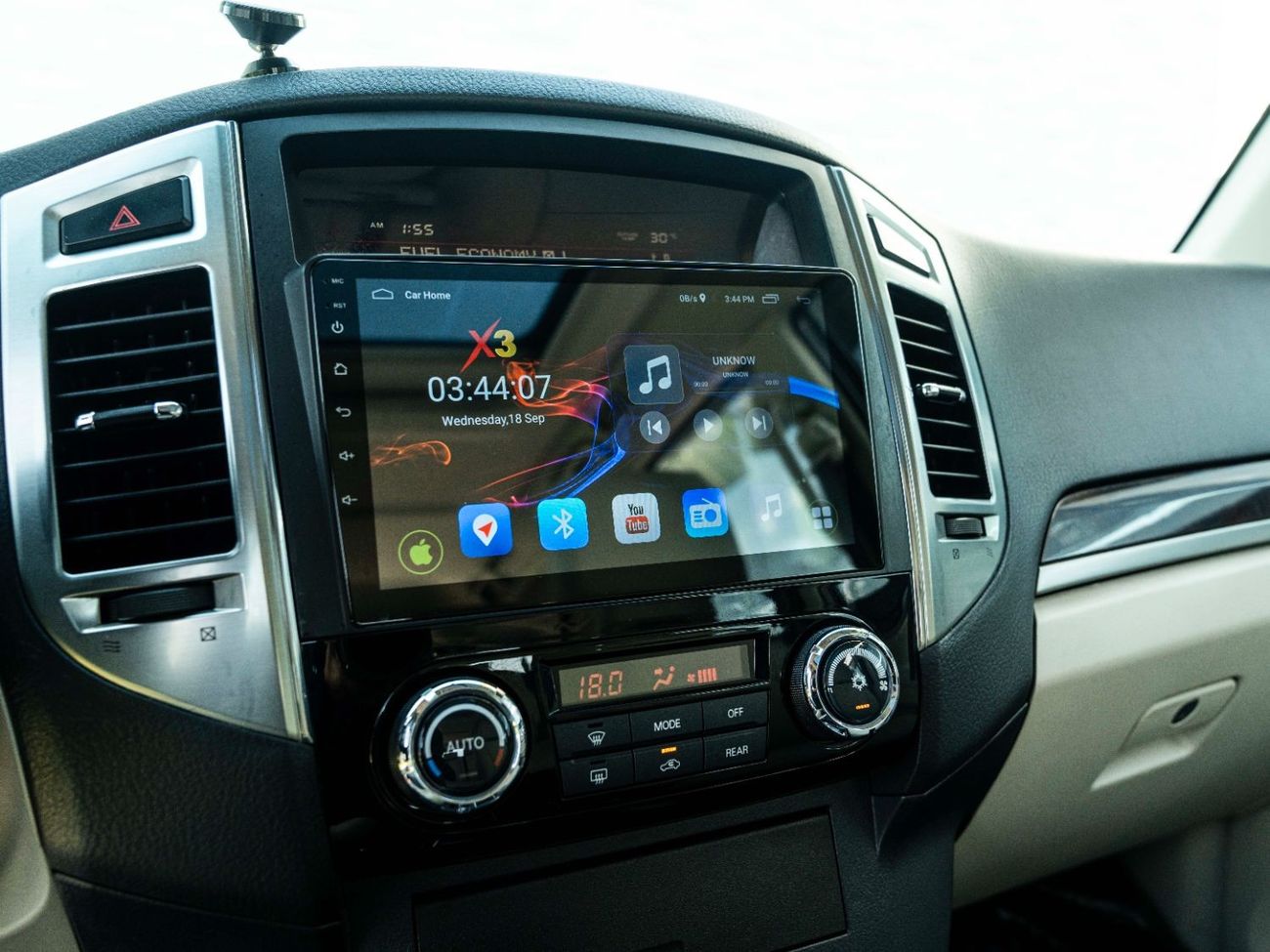 ميتسوبيشي باجيرو AED 1,258 PM • PAJERO 3.8L V6 GLS TOP • UPGRADED ANDROID TOUCH SCREEN WITH REVERSE CAMERA