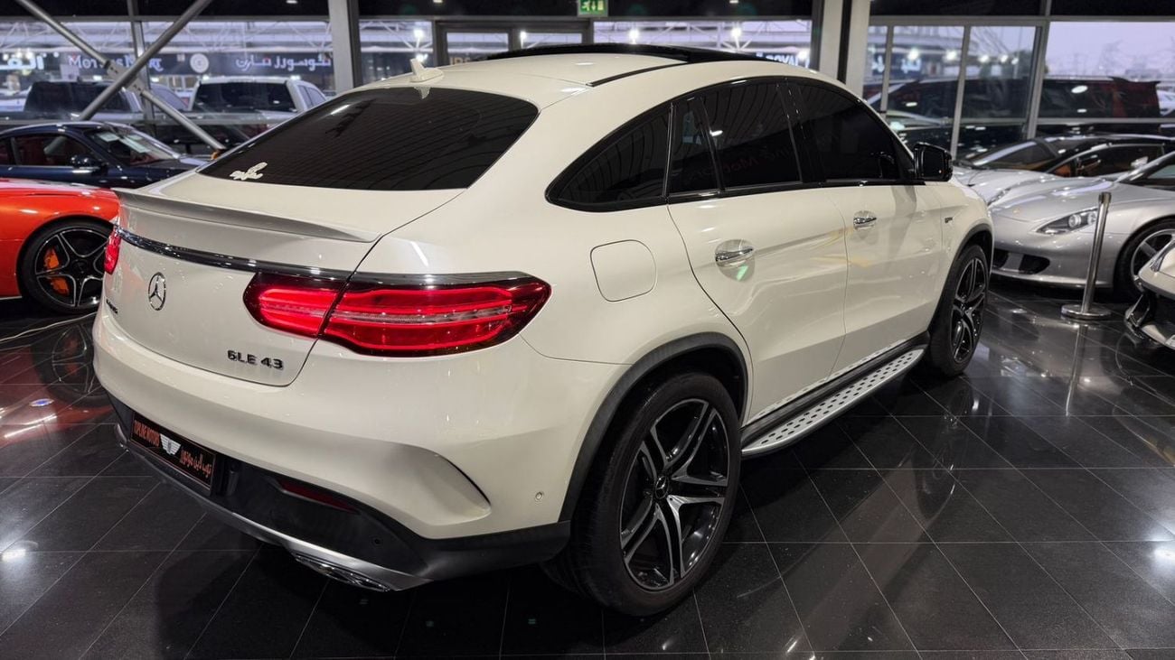 مرسيدس بنز GLE 43 AMG Std 3.0L