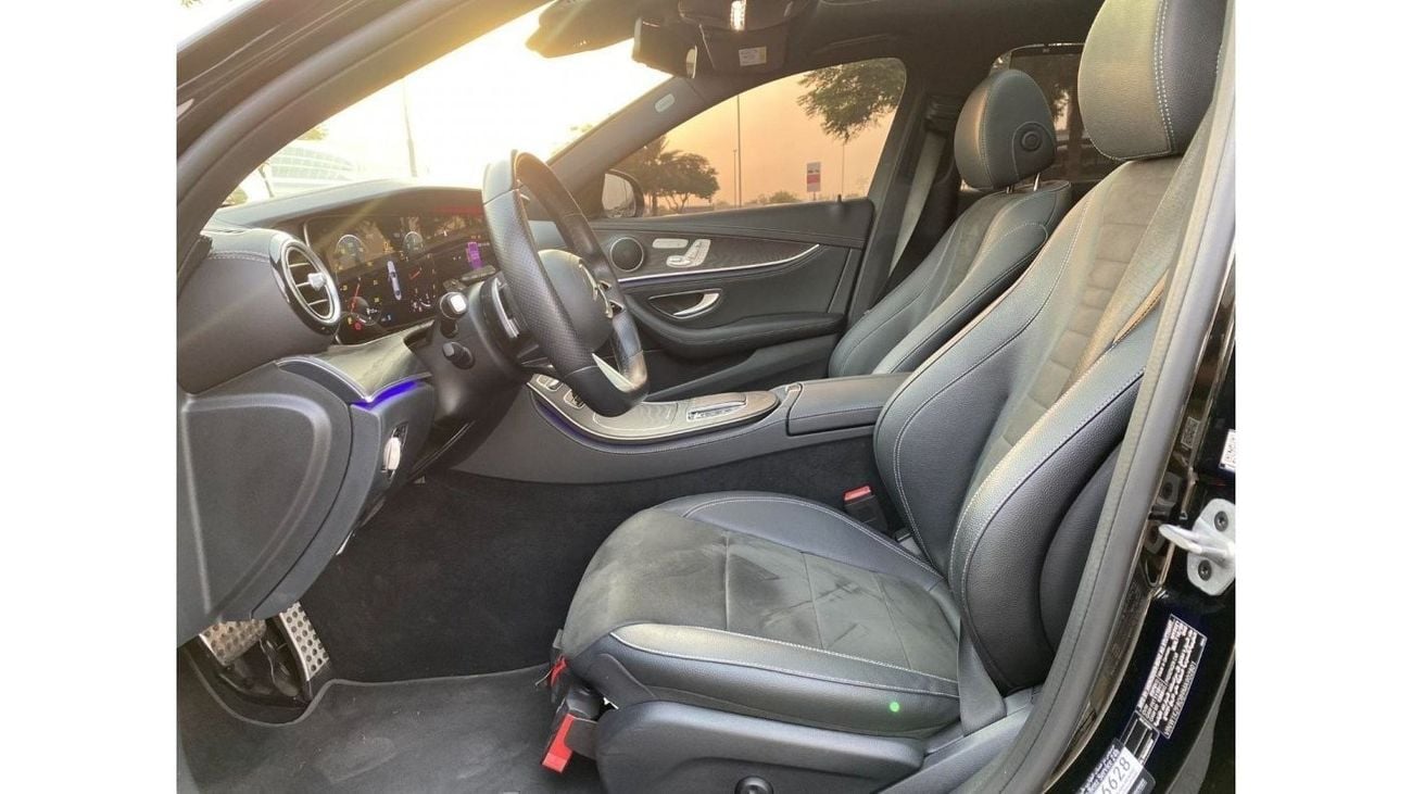 Mercedes-Benz E300 Premium + GCC SPEC UNDER WARRANTY AND SERVICE