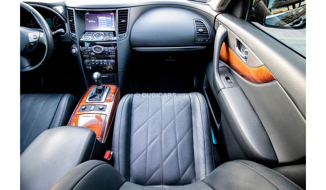 Infiniti QX70 S51