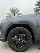 تويوتا راف ٤