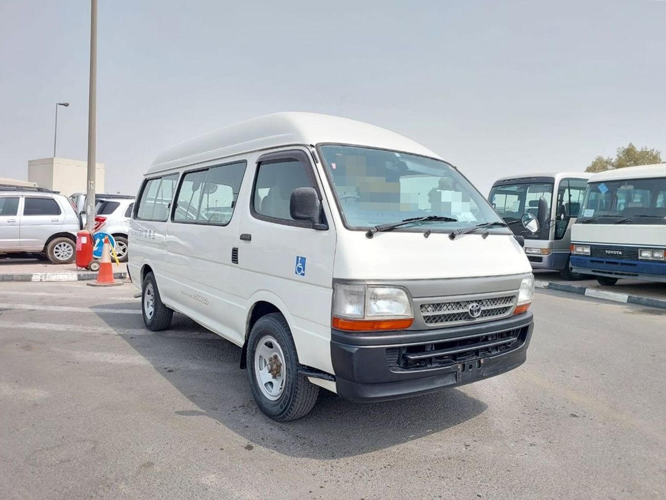 تويوتا هاياس TOYOTA HIACE VAN RHD 2003 MODEL 3.0 L DIESEL MANUAL(PM03365)