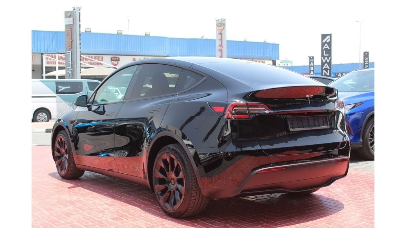 Tesla Model Y TESLA MODEL Y LONG RANGE 4WD DUAL MOTOR 2022 GCC LOW MILEAGE SINGLE OWNER WITH AGENCY WARRANTY IN MI