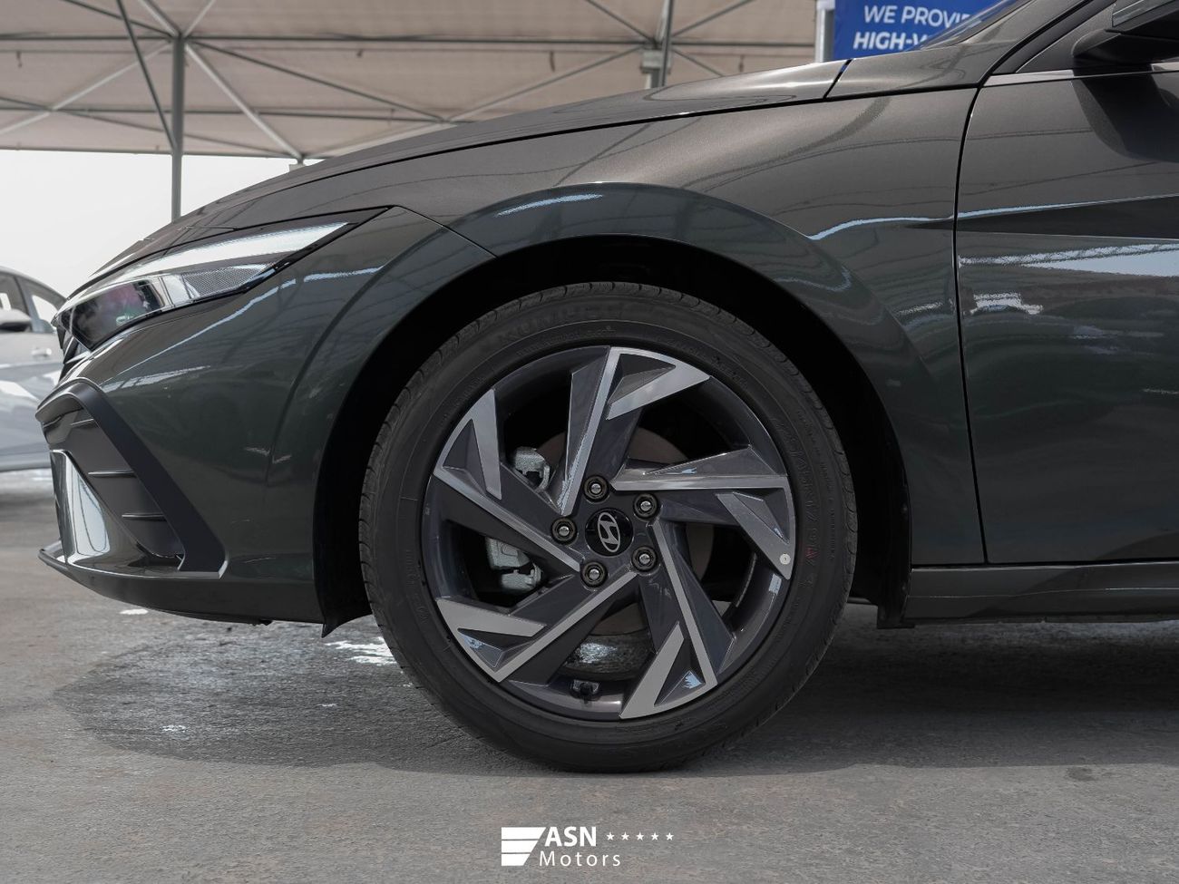 Hyundai Elantra Premium