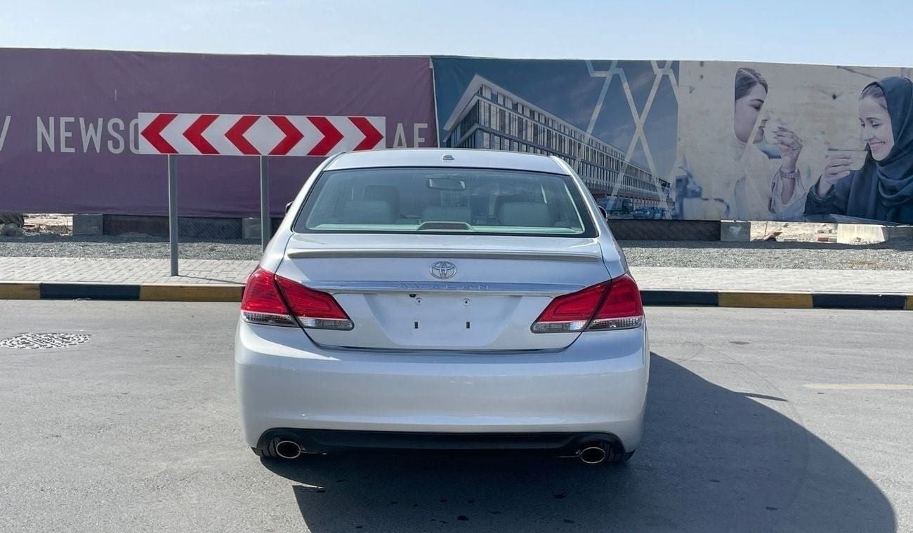 تويوتا افالون Limited Premium 3.5L
