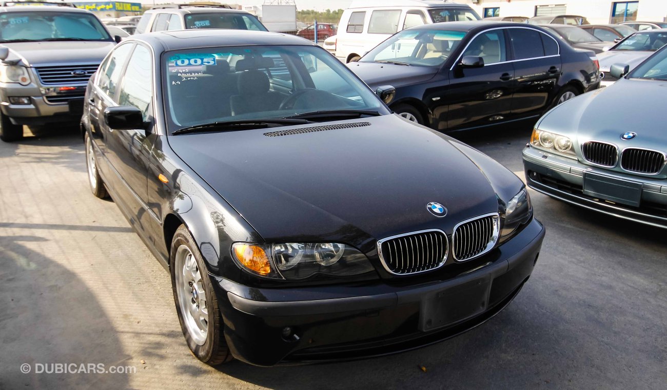 بي أم دبليو 320 I