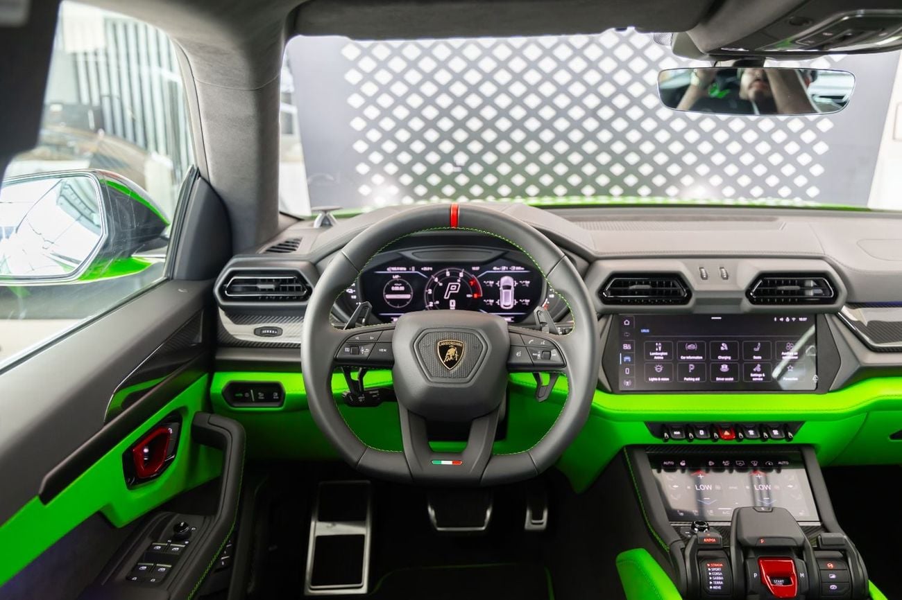 Lamborghini Urus SE Lamborghini Urus SE | 2026 | European Specs | V8 4.0L Twin Turbo 800HP | SUV PHEV | AWD