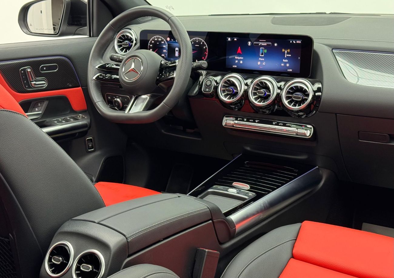 Mercedes-Benz GLA 200 Premium 1.4L 2025 Mercedes-Benz GLA 200 AMG, 2029 Agency Warranty, Agency FSH, GCC