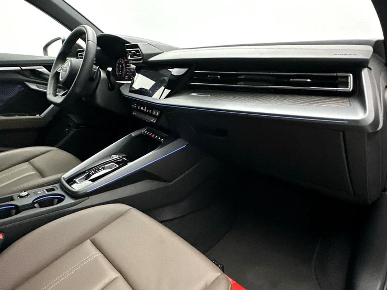 Audi A3 35 TFSI S Line 1.4L Sedan S line 35 TFSI150hp (Ref# 44149)