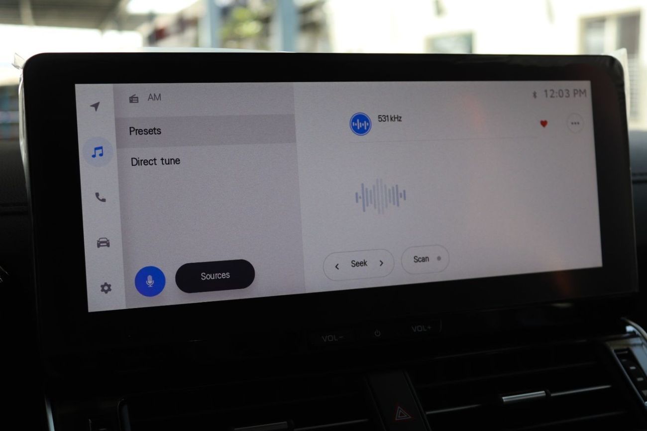 Toyota Land Cruiser 300 VX-HIGH  3,3 TWINTURBO DIESEL VX-HIGH FULLY LOADED **التصدير فقط خارج الخليج**