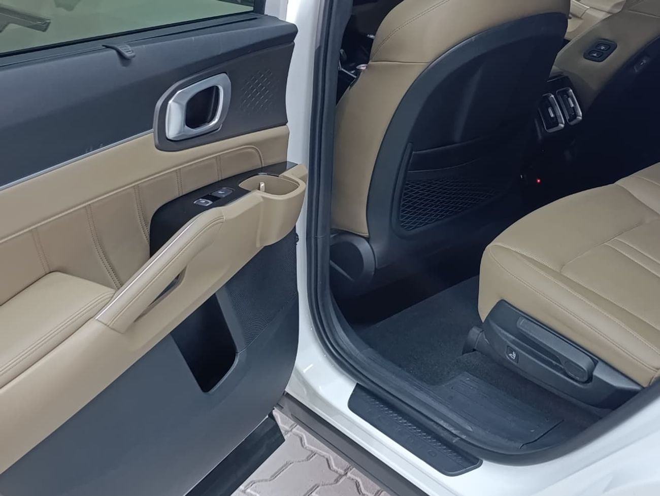 Kia Sorento Hybrid 1.6L