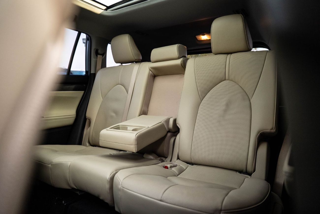 Toyota Highlander 2.5L Hybrid VXR (AWD) VXR 2023 Agency Warranty Full Service History GCC 2.5L Hybrid