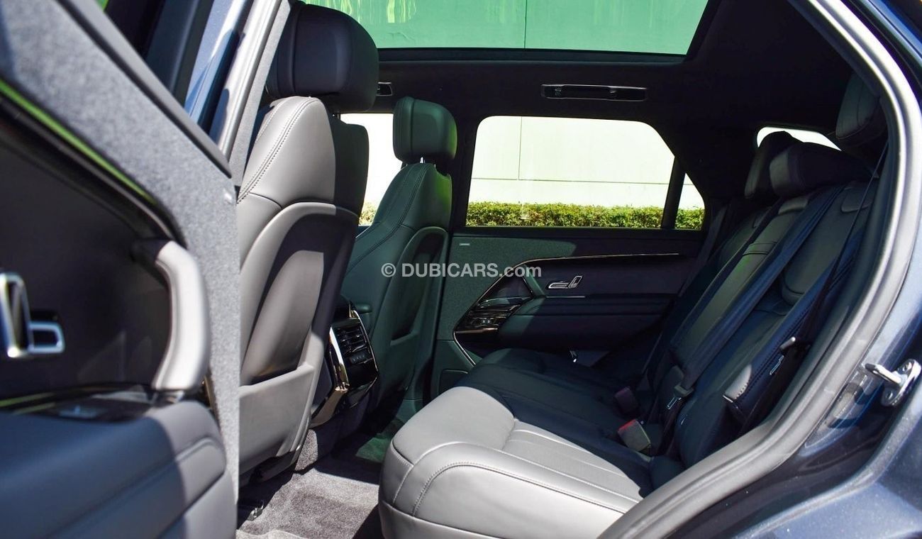 Land Rover Range Rover Sport MHEV P440e. Local Registration +10%
