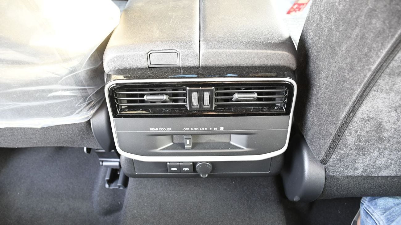 Toyota Land Cruiser GXR 3.5L Twin turbo With Sunroof