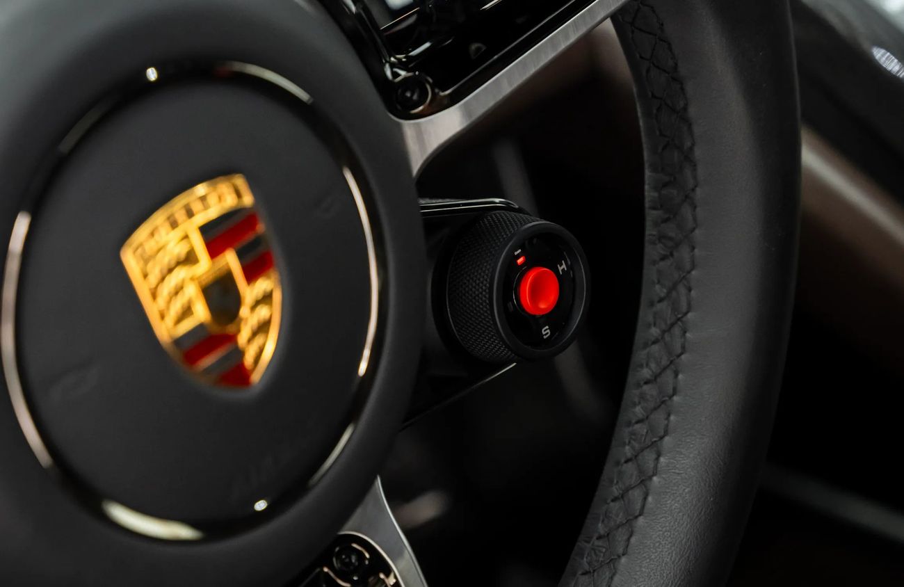 بورش 918 سبايدر 4.6L V8 N/A Engine + eMotor