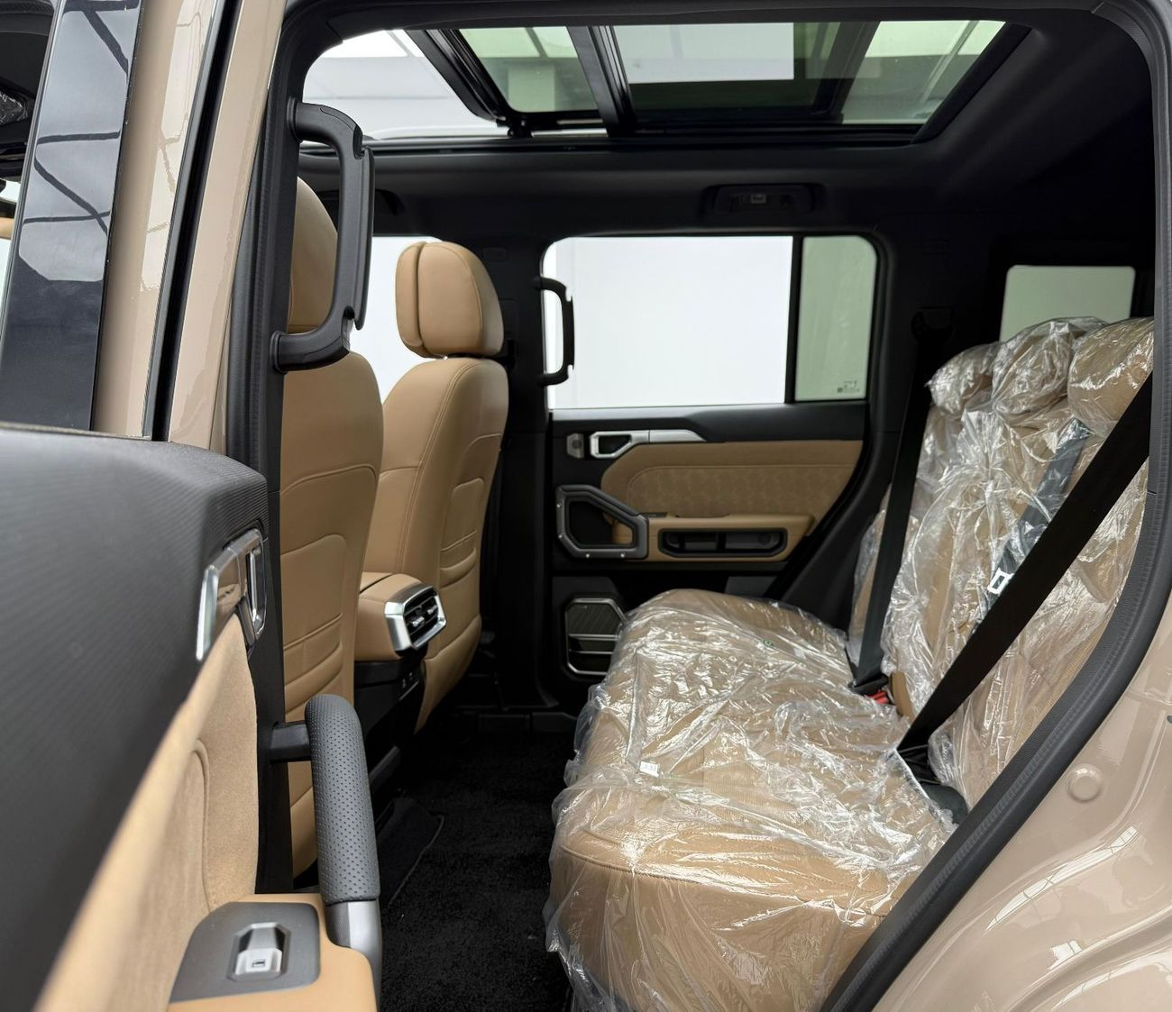 Jetour T2 Luxury 2025 Jetour T2, 2031 Jetour Warranty, 2028 Jetour Service Pack, Low Km, Excellent Condition,