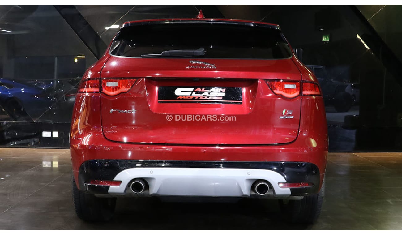 Jaguar F Pace S