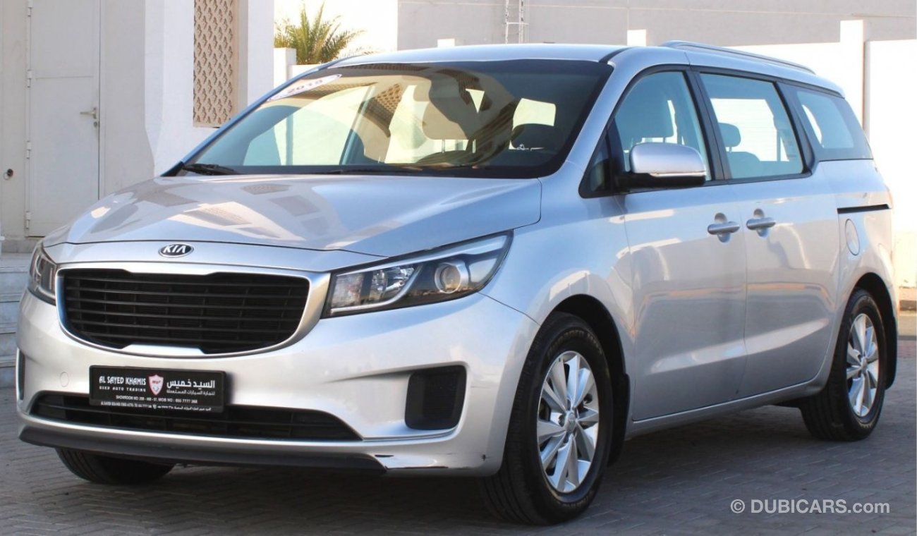 Kia Carnival Kia Carnival 2018 GCC, in excellent condition