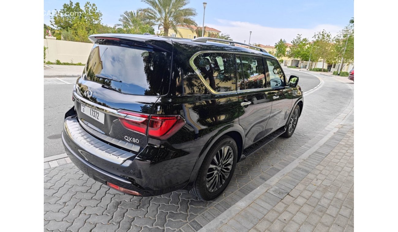 إنفينيتي QX80 Luxury Black Edition