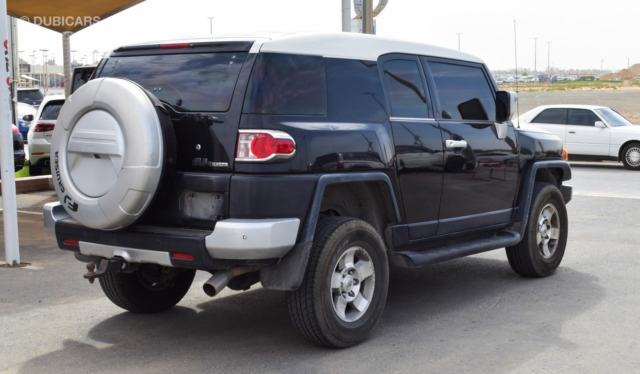 Toyota FJ Cruiser