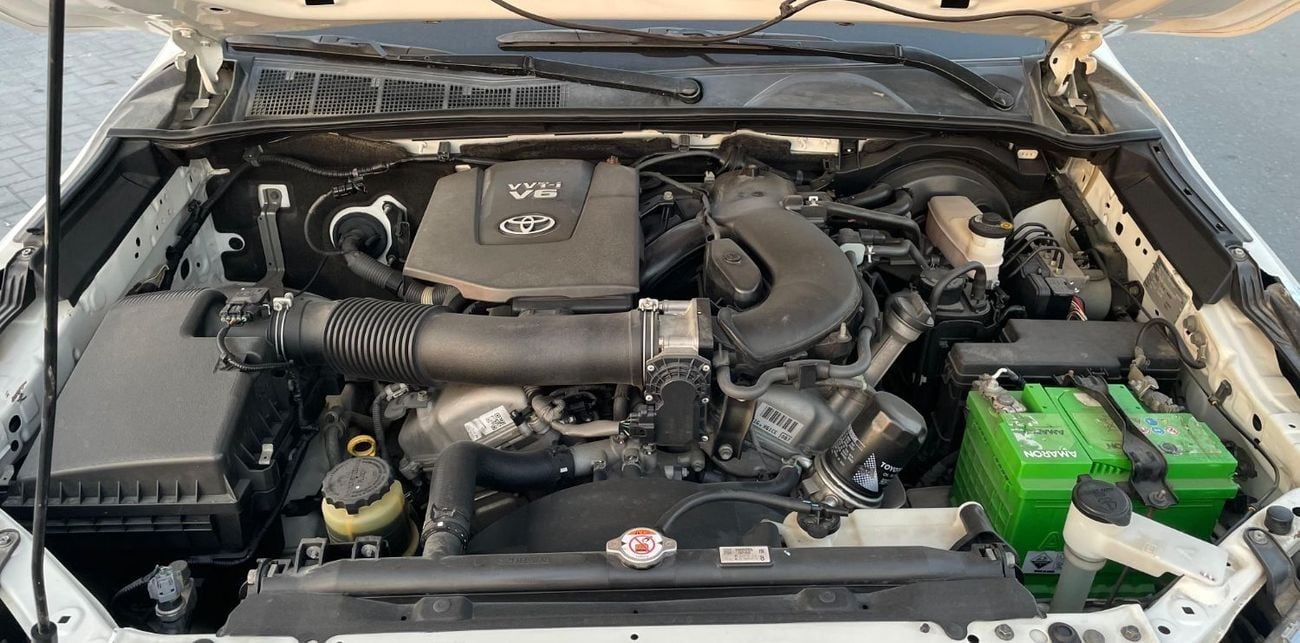 تويوتا فورتونر VXR 4.0L (278 HP)