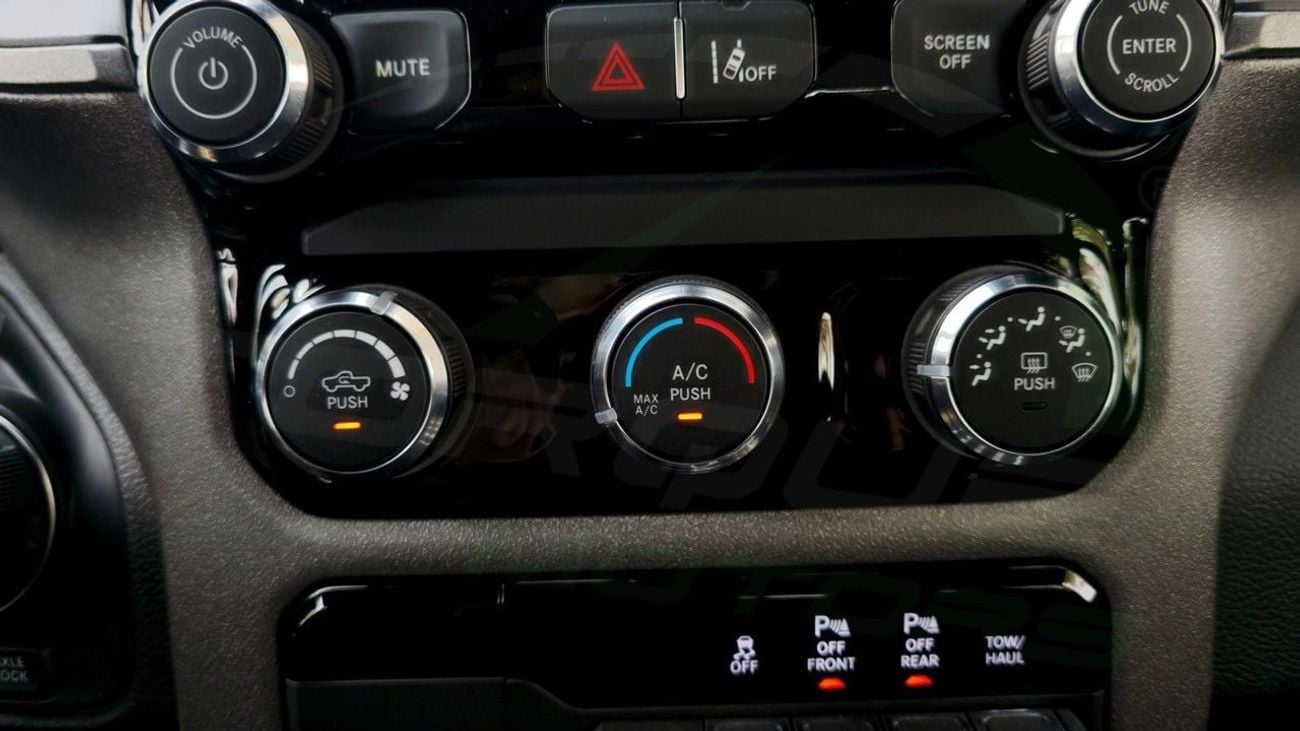RAM 1500 ( For Export ) 2025 RAM 1500 Tradesman Hurricane SO 3.0TT Crew Cab 4X4 GCC BRAND NEW