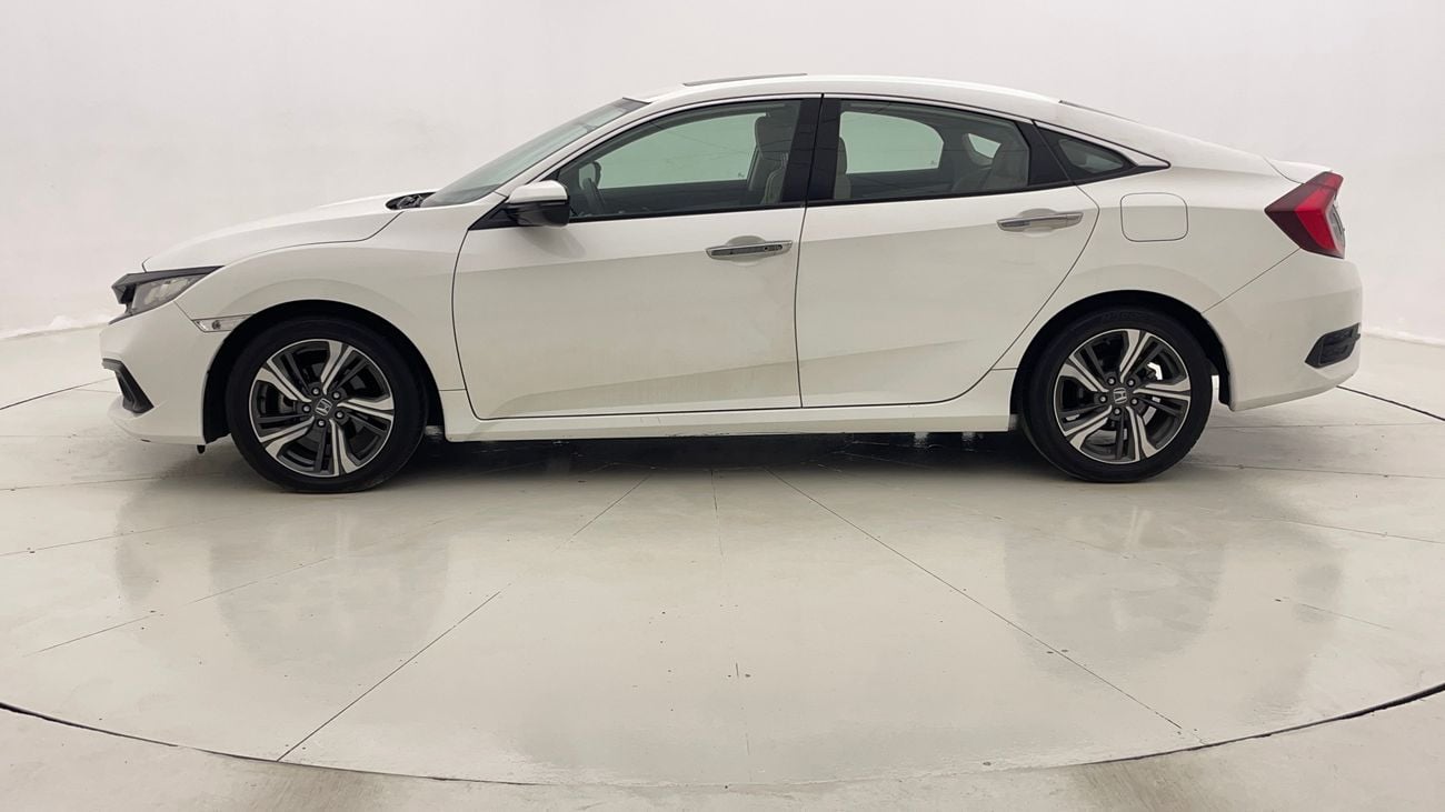 هوندا سيفيك LX SPORT 2 | بدون دفعة مقدمة | اختبار القيادة في المنزل