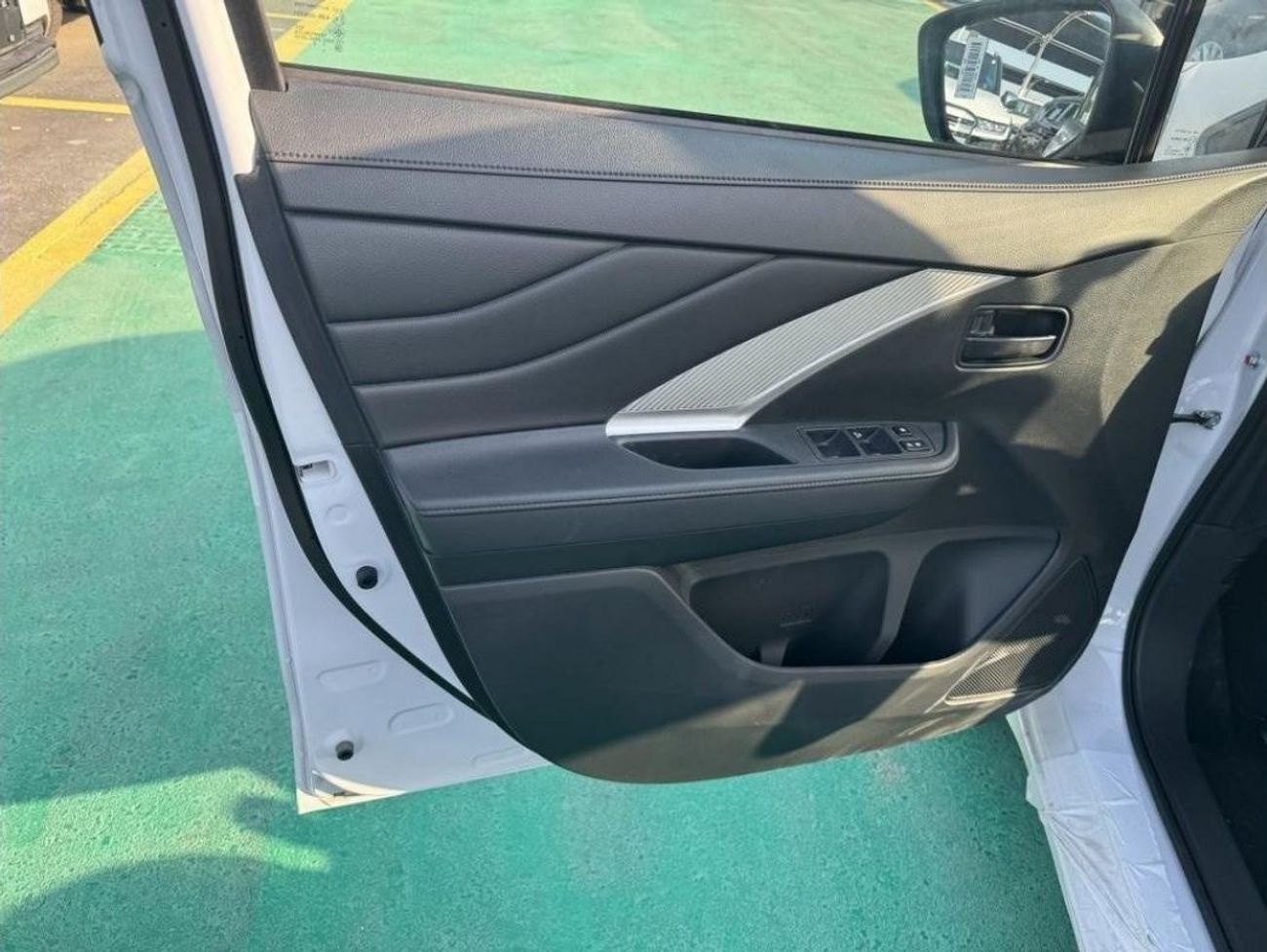 ميتسوبيشي إكسباندر 1.5L 4cyl petrol Full Option Zero KM