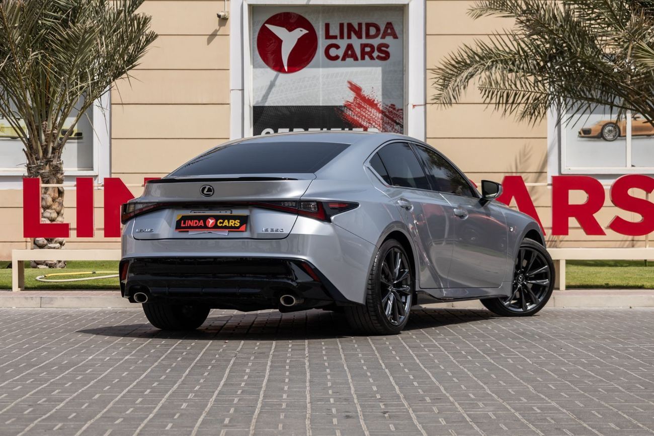 لكزس IS 350 F Sport