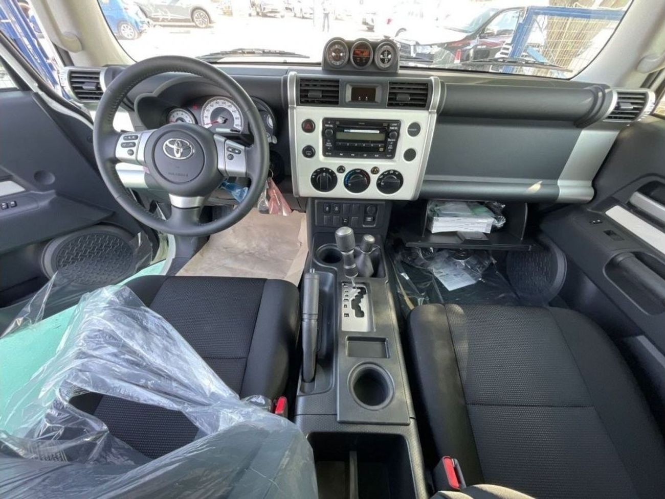 Toyota FJ Cruiser 2023 TOYOTA FJ CRUISER 4.0L PETROL AUTOMATIC ZERO KM