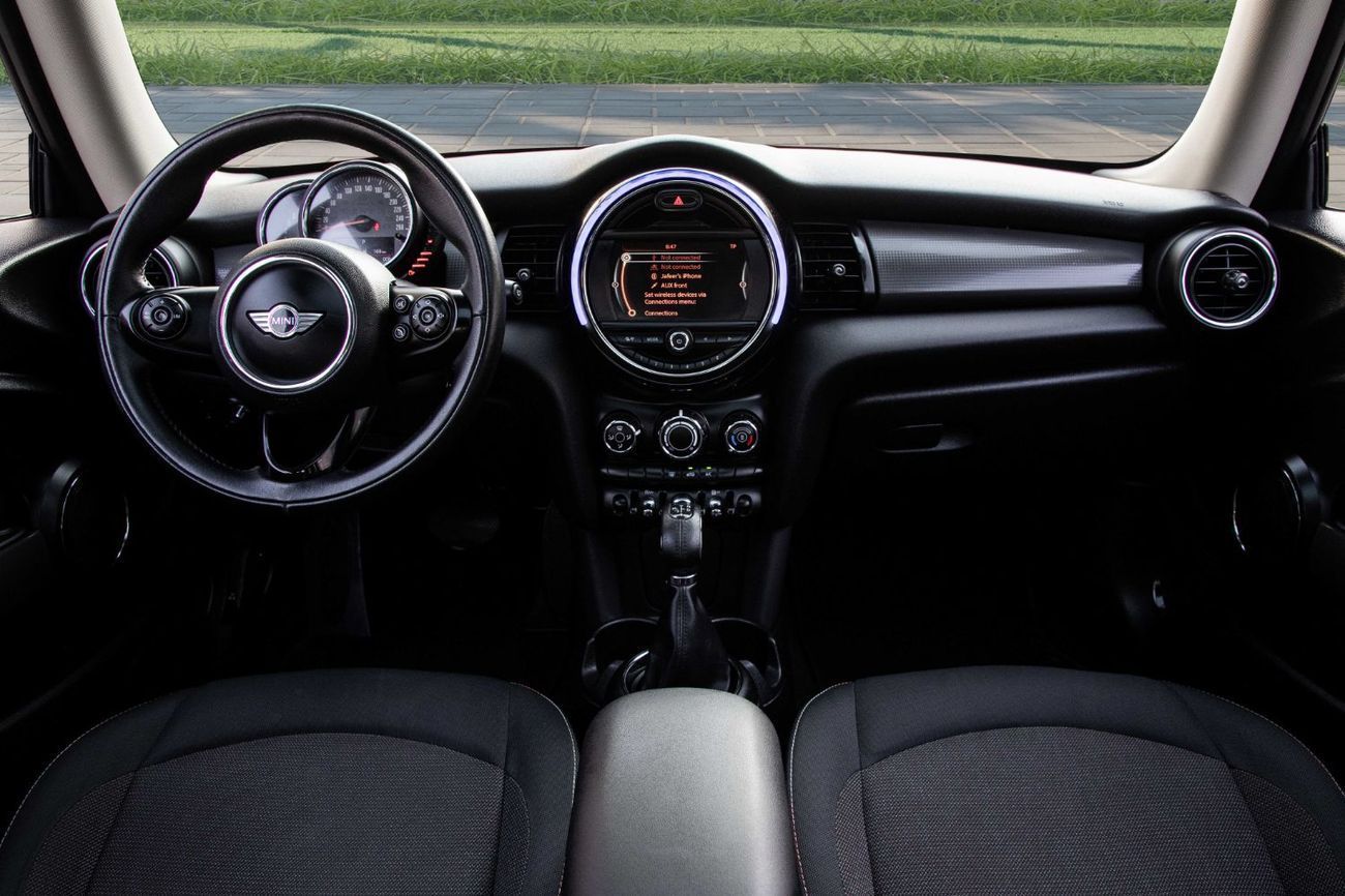 Mini Cooper | 1,077 P.M | 0% Downpayment | Warranty!