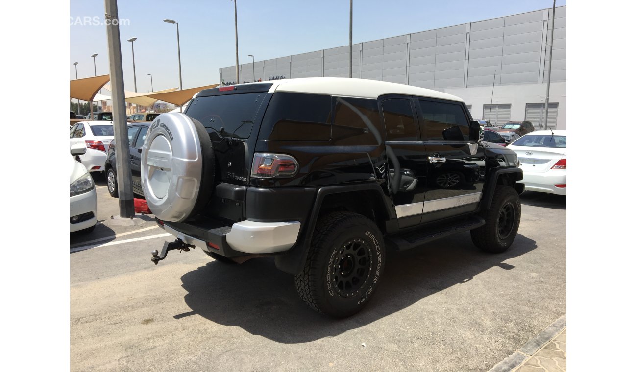 Toyota FJ Cruiser we offer : * Car finance services on banks * Extended warranty * Registration / export services