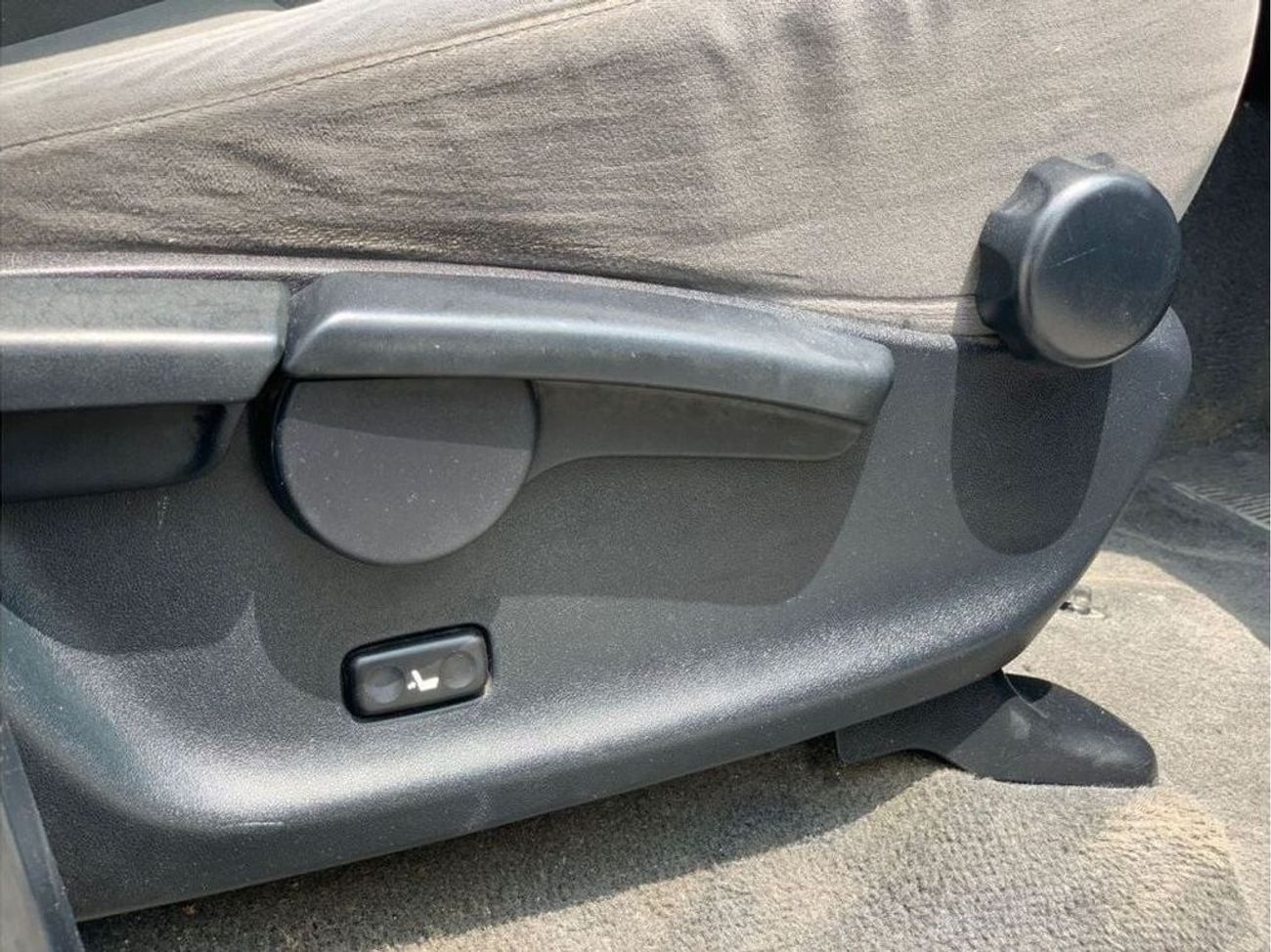 Toyota Land Cruiser Std