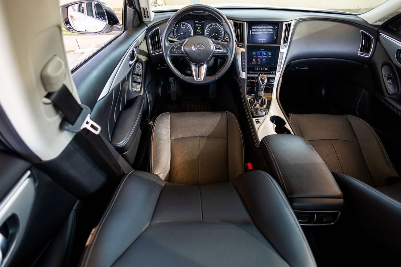 إنفينيتي Q50 Luxe 3.0L