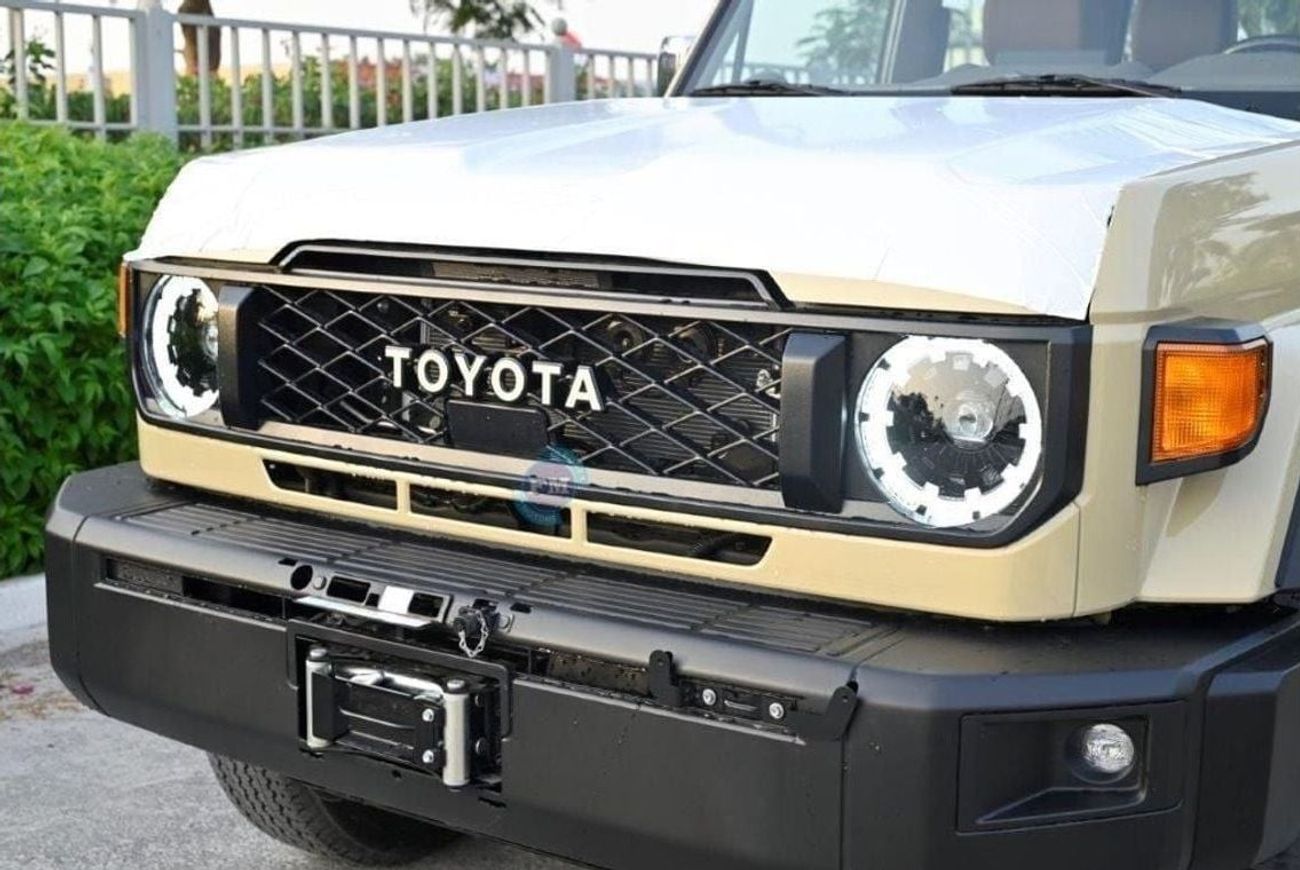 Toyota Land Cruiser 70 71 SDLX 4.0L Petrol 4WD Automatic