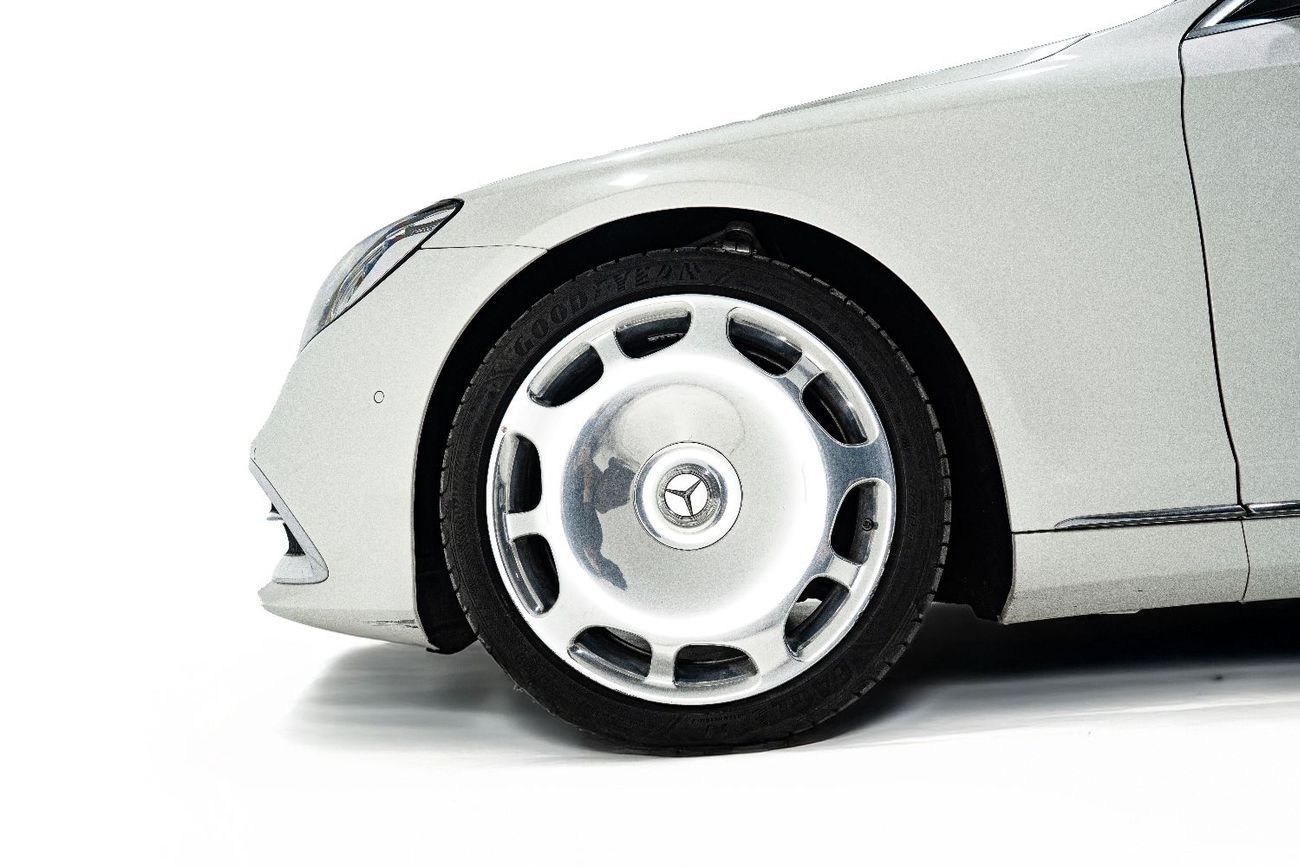 Mercedes Maybach S560 Maybach 2019 S560 MAYBACH | EXTENDED WHEELBASE | FULL OPTIONS | EXCELLENT CONDITION |