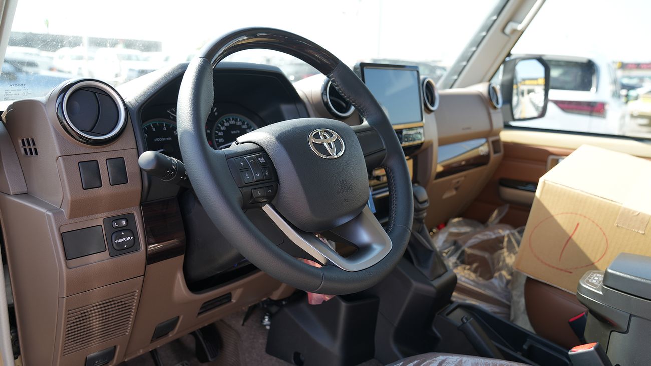 تويوتا لاند كروزر LX 4.0 L