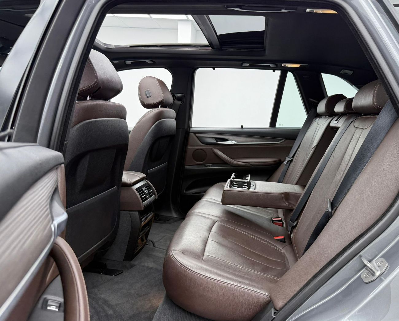 BMW X5 35i Exclusive 3.0L (5 Seater) 2017 BMW X5 xDrive35i Exclusive, Full BMW Service History, Excellent C