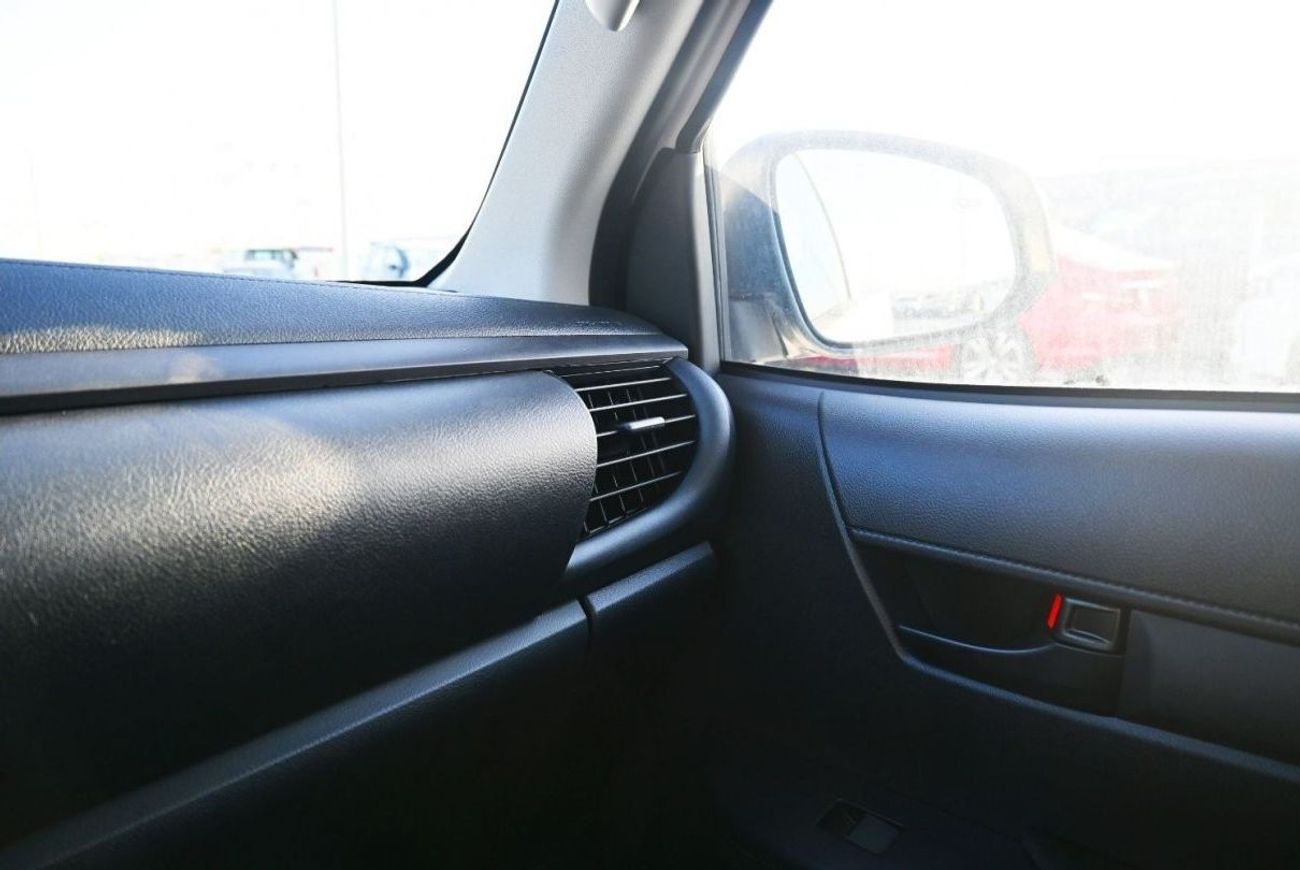 تويوتا هيلوكس تويوتا هايلكس دي ال اكس 2024 2.4L ديزل