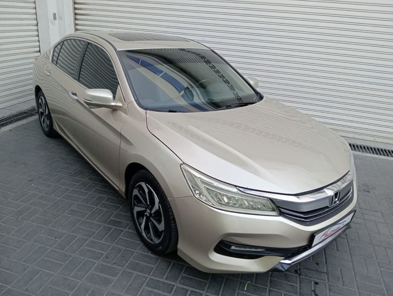 هوندا أكورد EX